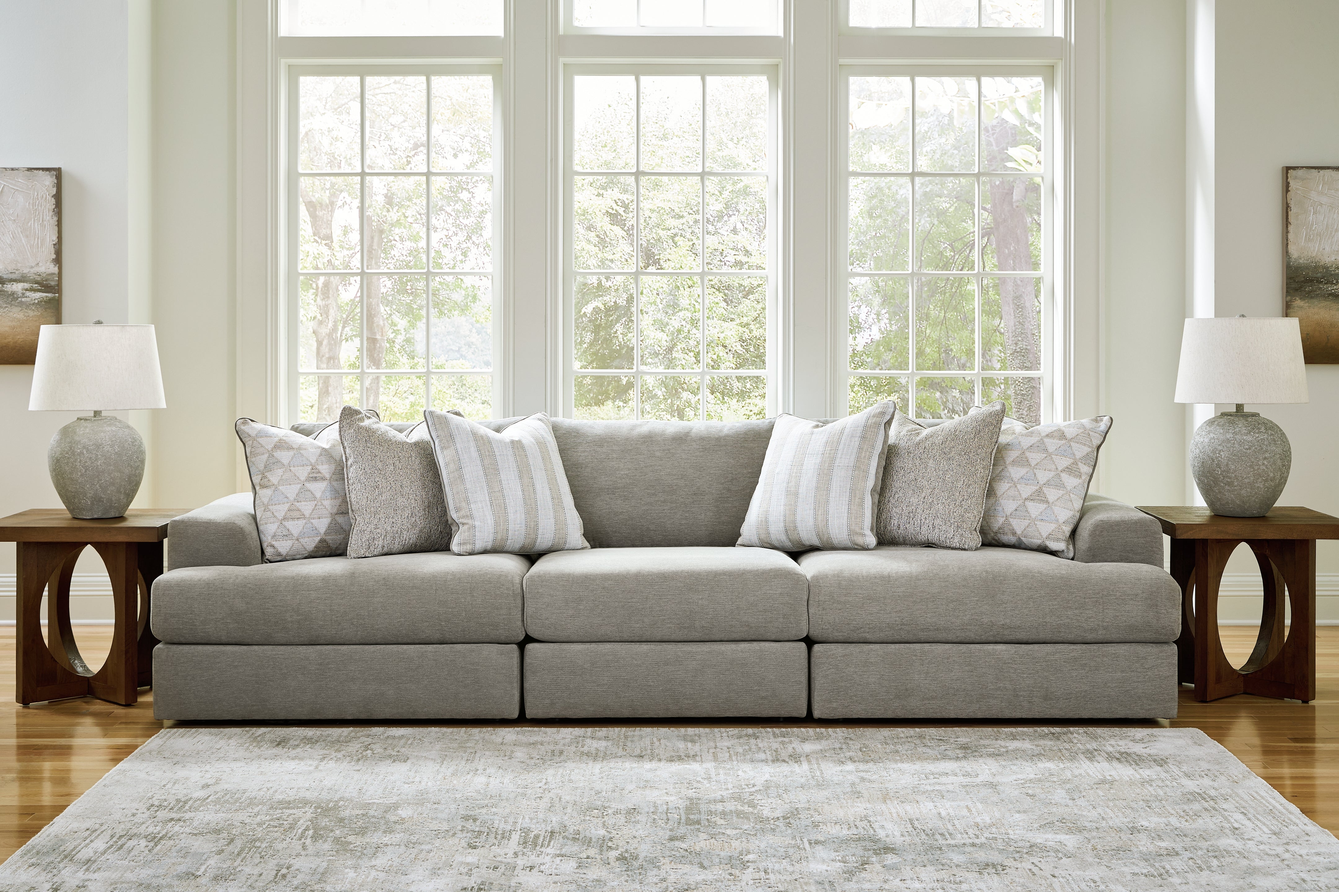 3 Brothers Decor - Ashley Furniture - Avaliyah Sectional - RAF 3-Piece Sectional Sofa / Ash - 58103S2