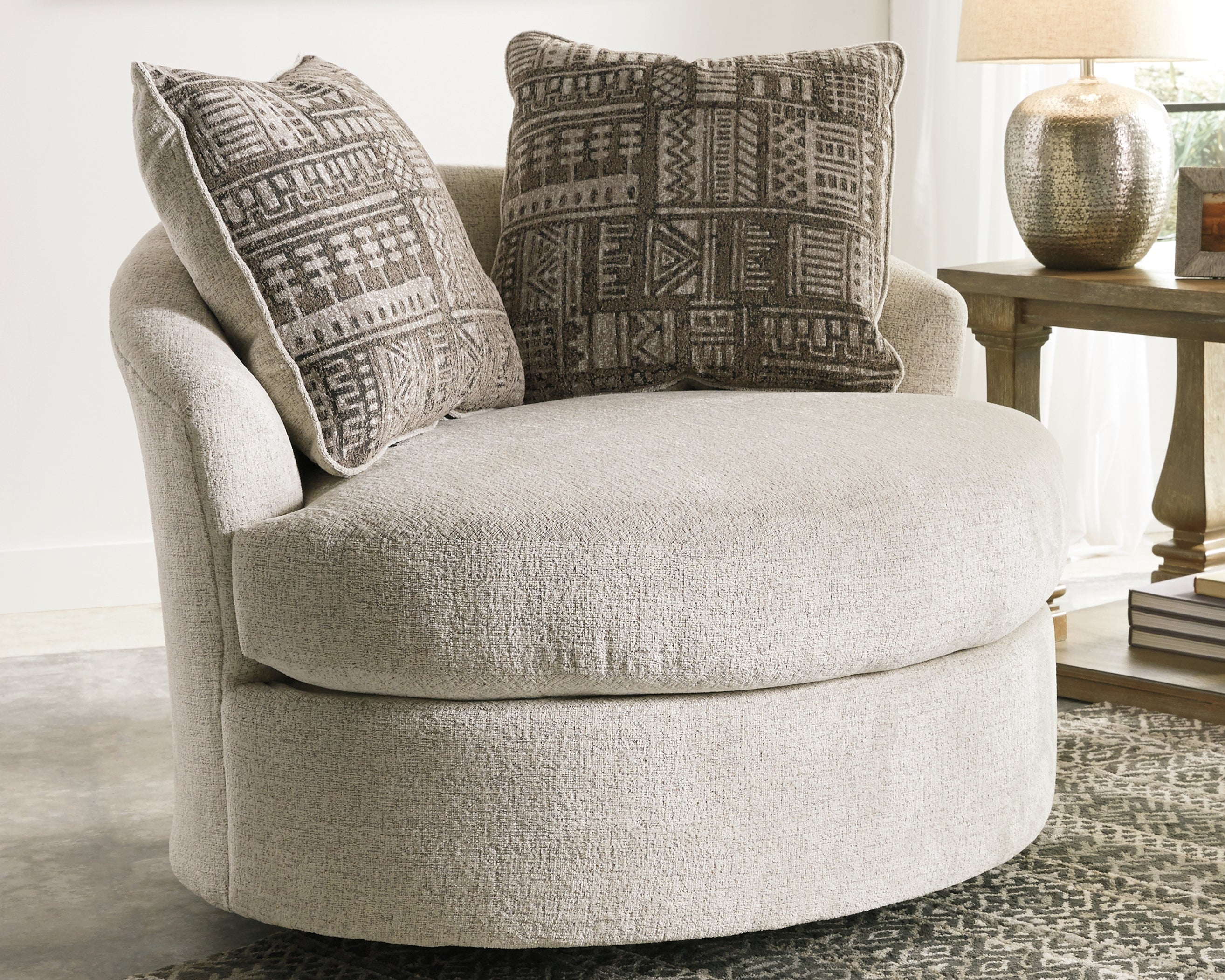 3 Brothers Decor - Ashley Furniture - Soletren Living Room - Swivel Accent Chair / Stone - 9510444