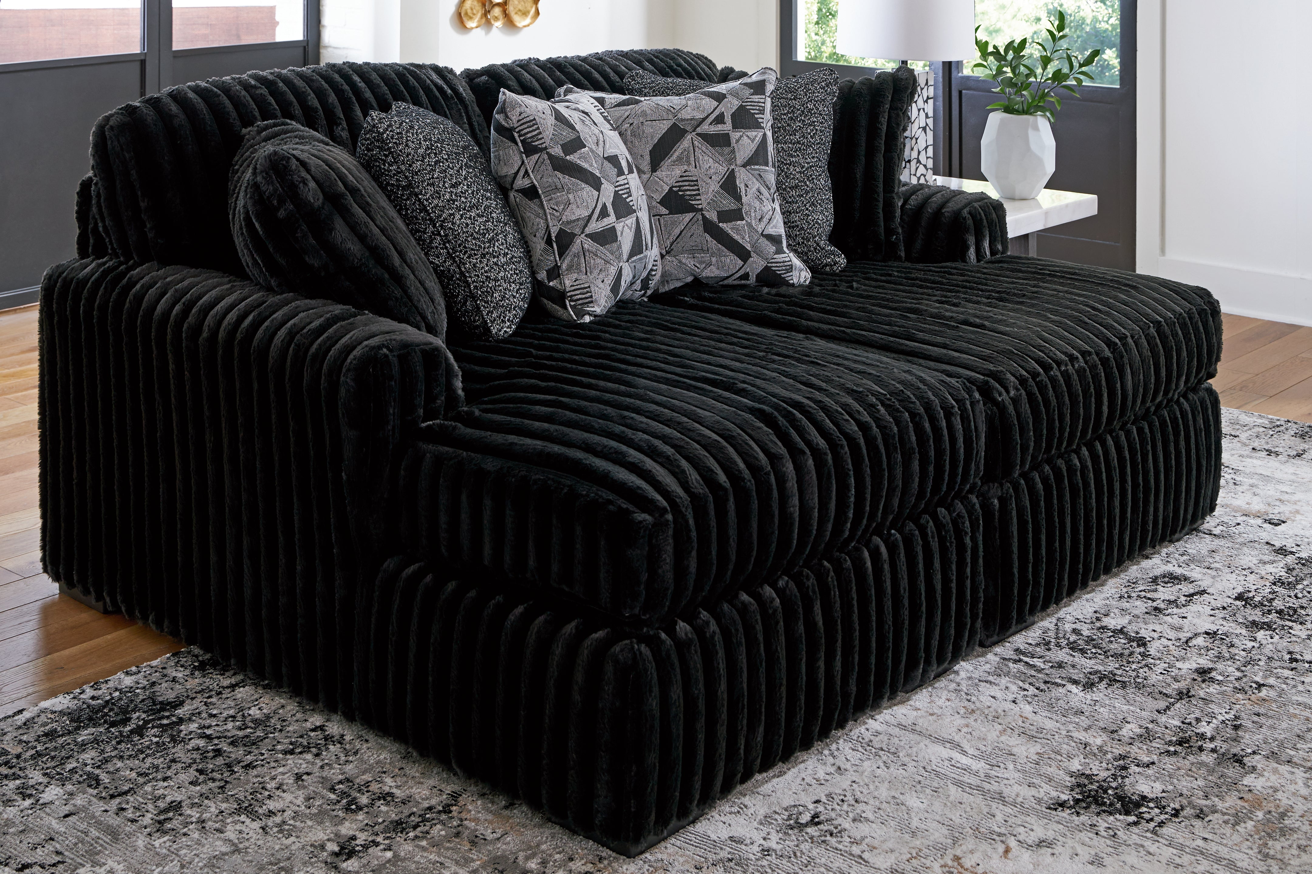3 Brothers Decor - Ashley Furniture - Midnight-Madness Sectional - RAF Super Chaise / Onyx - 98103S8