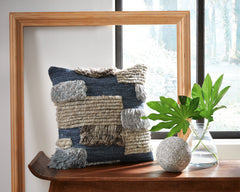 3 Brothers Decor - Ashley Furniture - Gibbend Pillows - Pillow (4/CS) / Blue/Gray/White - A1000926