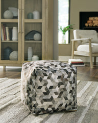 3 Brothers Decor - Ashley Furniture - Albermarle Pouf - Pouf / Gray/Brown - A1000983