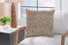 3 Brothers Decor - Ashley Furniture - Vorlane Pillows - Pillow (4/CS) / Tan/Brown/White - A1001046