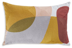 3 Brothers Decor - Ashley Furniture - Varness Pillows - Pillow (4/CS) / Multi - A1001095