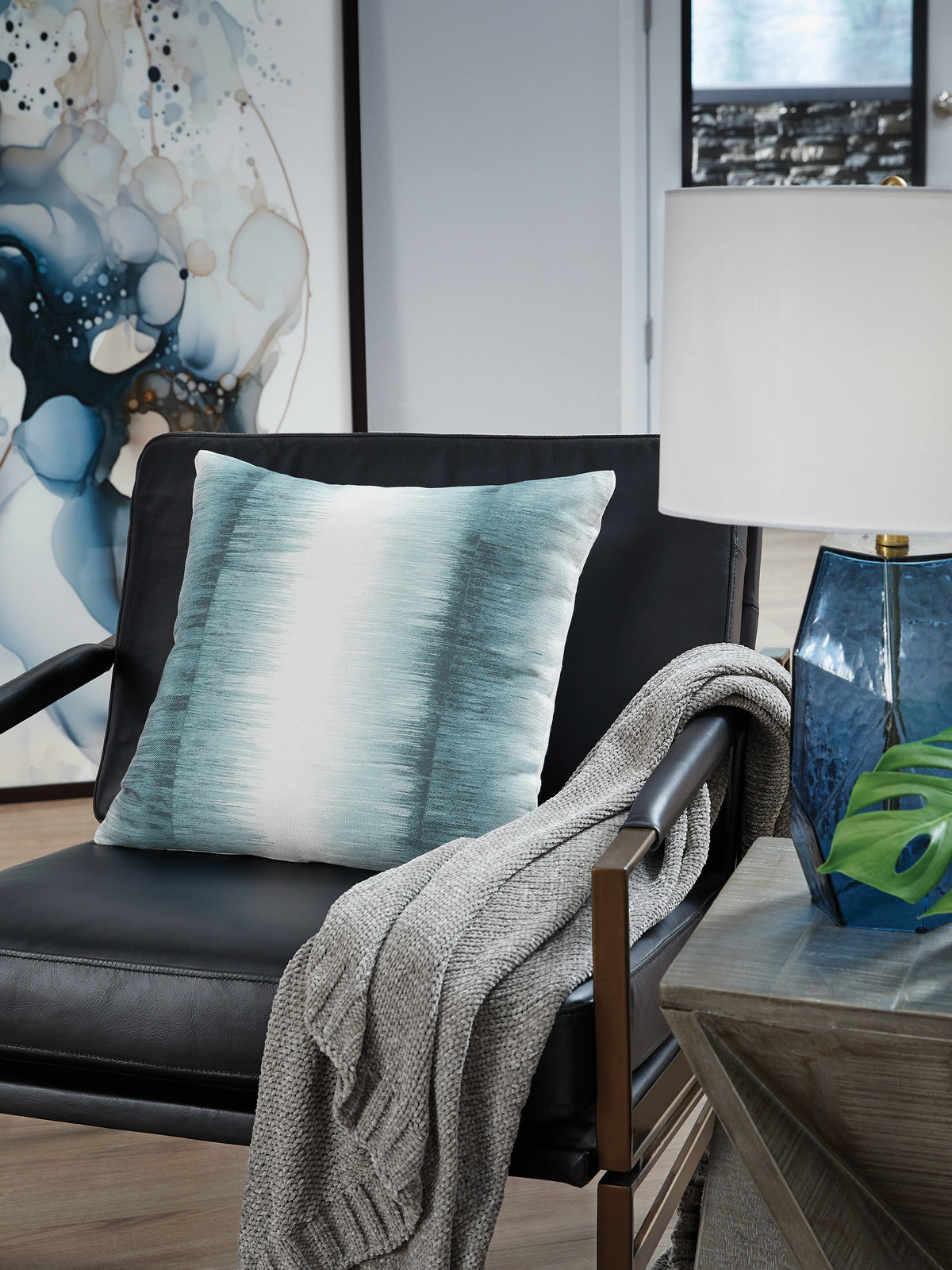 3 Brothers Decor - Ashley Furniture - Elonwich Pillows - Pillow (4/CS) / Teal/White - A1001106