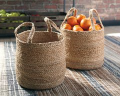3 Brothers Decor - Ashley Furniture - Brayton Basket - Basket Set (Set of 2) / Natural - A2000094