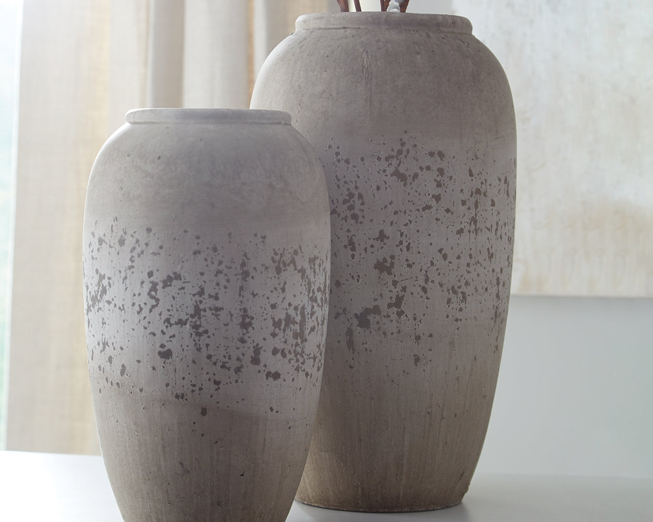 3 Brothers Decor - Ashley Furniture - Dimitra Vase - Vase Set (Set of 2) / Brown/Cream - A2000110