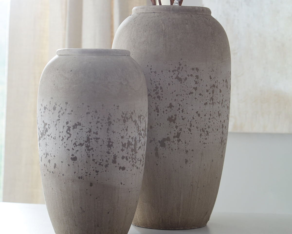 3 Brothers Decor - Ashley Furniture - Dimitra Vase - Vase Set (Set of 2) / Brown/Cream - A2000110