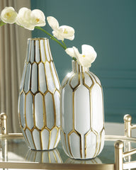 3 Brothers Decor - Ashley Furniture - Mohsen Vase - Vase Set (Set of 2) / Gold Finish/White - A2000135