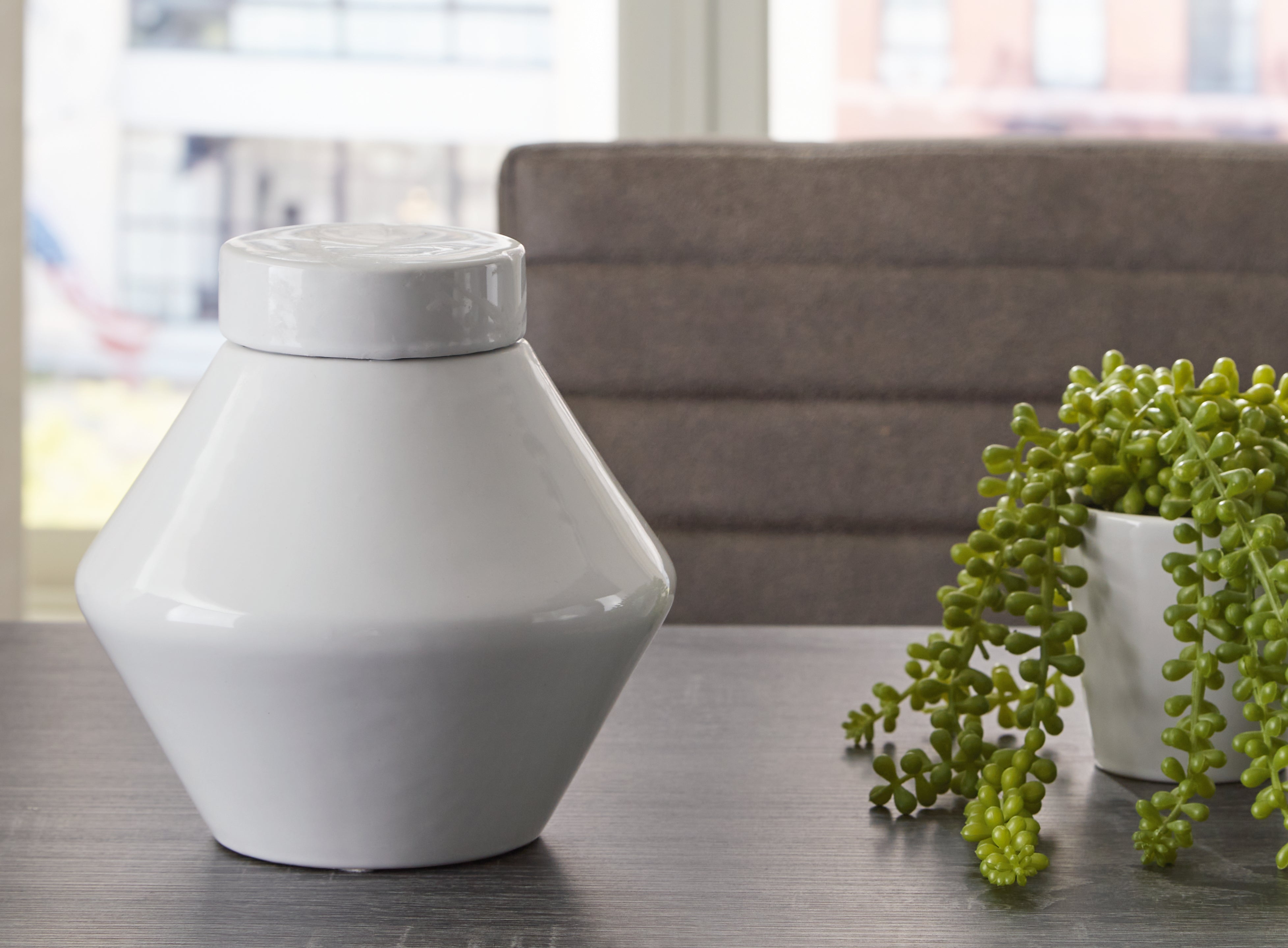 3 Brothers Decor - Ashley Furniture - Domina Jar (Set of 2) - Jar (2/CS) / White - A2000485