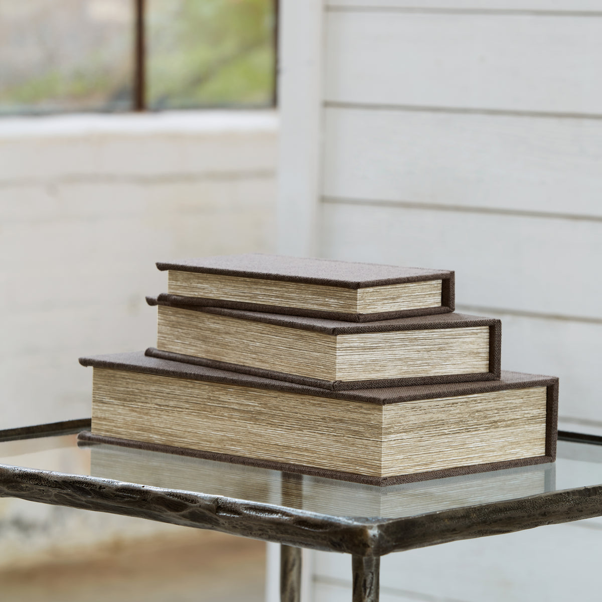 3 Brothers Decor - Ashley Furniture - Jolina Box (Set of 3) - Box Set (3/CN) / Brown - A2000488