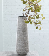 3 Brothers Decor - Ashley Furniture - Fynn Vase - Vase / Antique White - A2000517