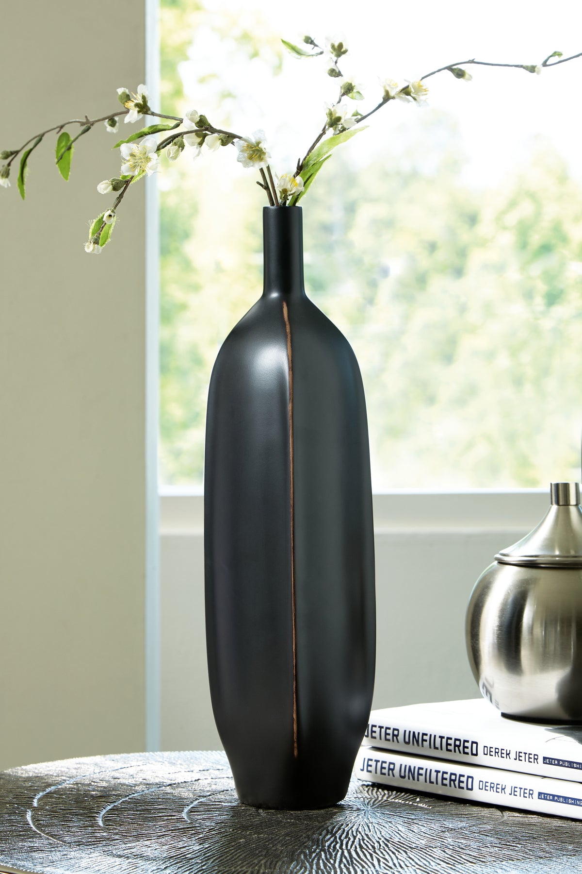 3 Brothers Decor - Ashley Furniture - Rhaveney Vase - Vase (3/CS) / Black - A2000552