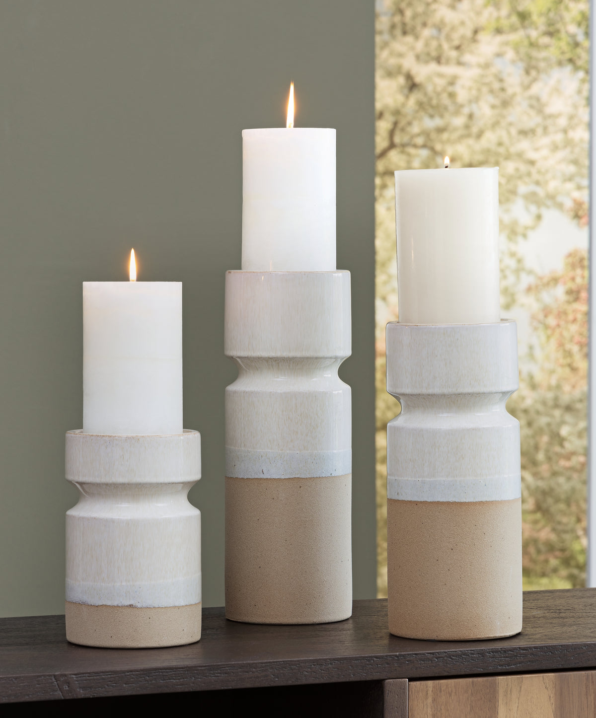 3 Brothers Decor - Ashley Furniture - Hurston Candle Holder - Candle Holder Set (3/CN) / Ivory/Brown - A2000583