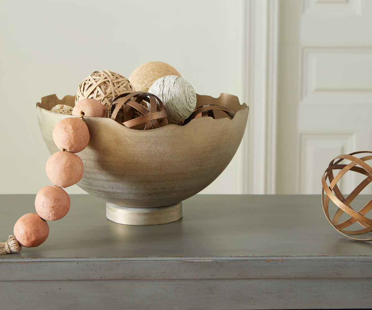 3 Brothers Decor - Ashley Furniture - Maura Bowl - Bowl / Antique Gold Finish - A2000594
