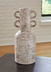 3 Brothers Decor - Ashley Furniture - Wellbridge Vase - Vase / Distressed White - A2000609