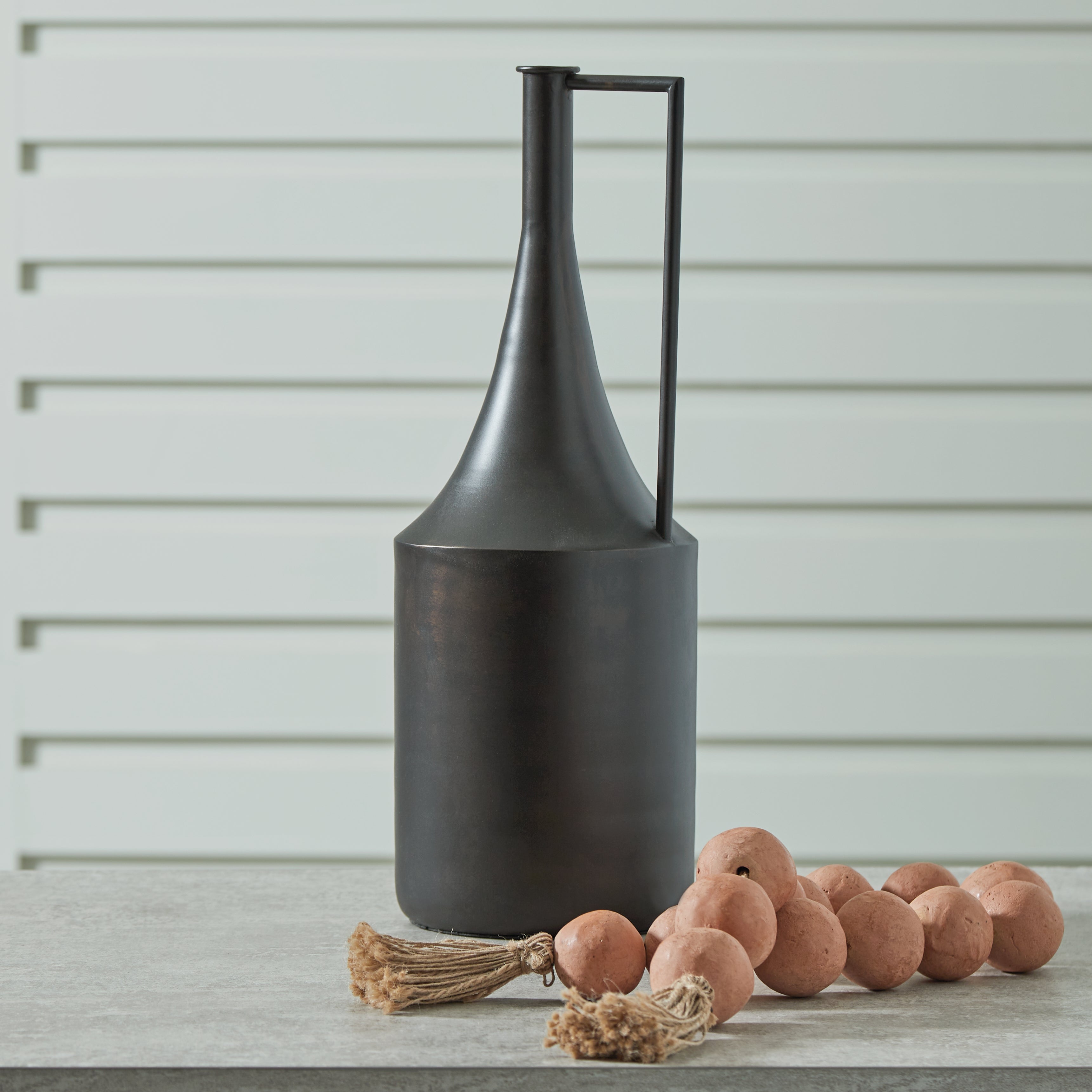 3 Brothers Decor - Ashley Furniture - Zainforth Vase - Vase / Distressed Brown - A2000695