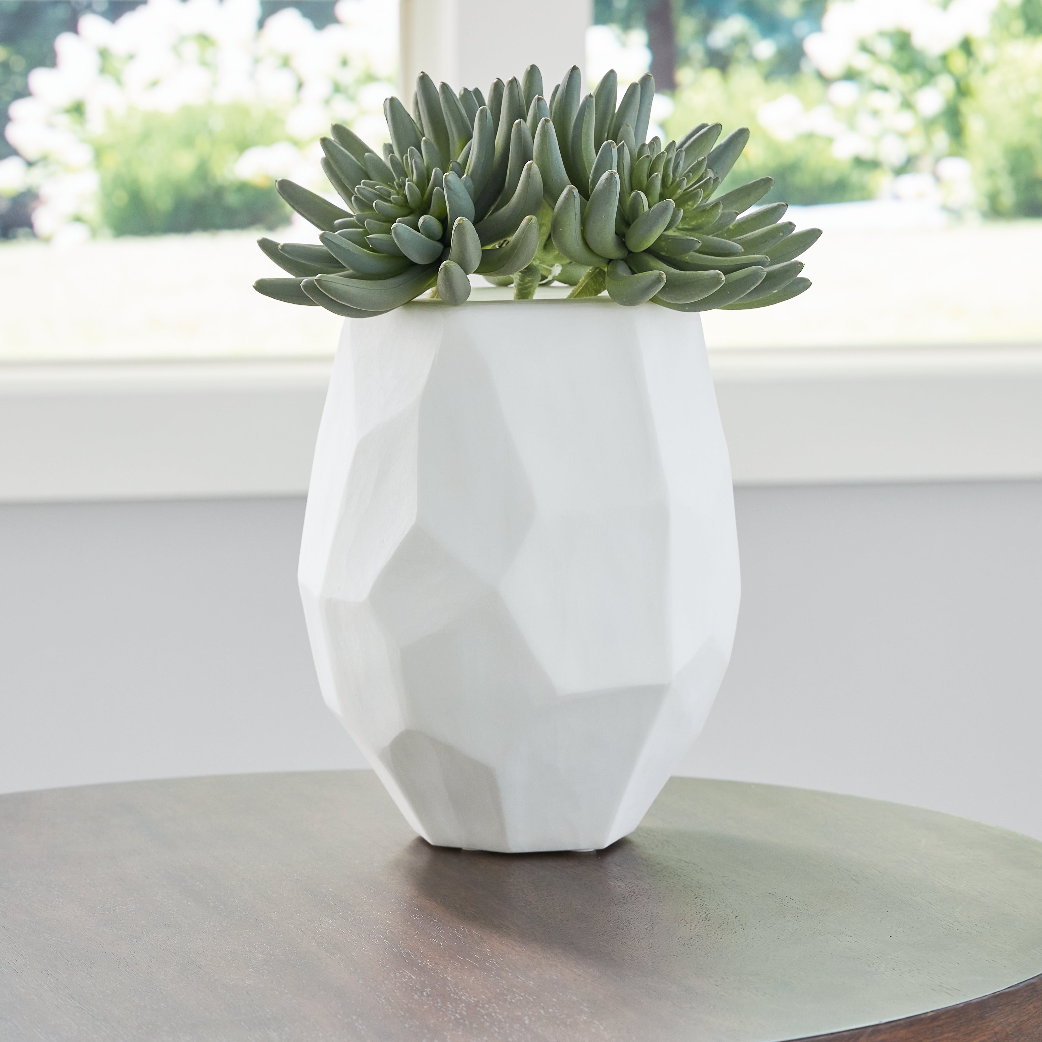 3 Brothers Decor - Ashley Furniture - Karenton Vase - Vase / White - A2000721