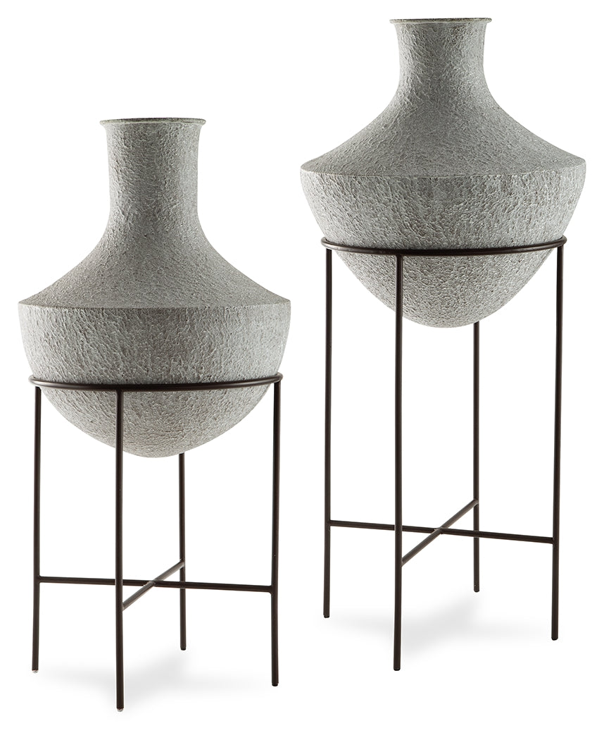 3 Brothers Decor - Ashley Furniture - Estonbank Vase - Vase Set / Distressed Cream - A2000747A1