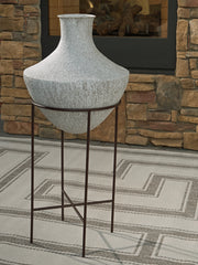 3 Brothers Decor - Ashley Furniture - Estonbank Vase - Vase / Distressed Cream - A2000748