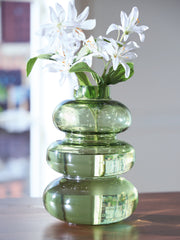3 Brothers Decor - Ashley Furniture - Renethorne Vase - Vase / Green - A2000801