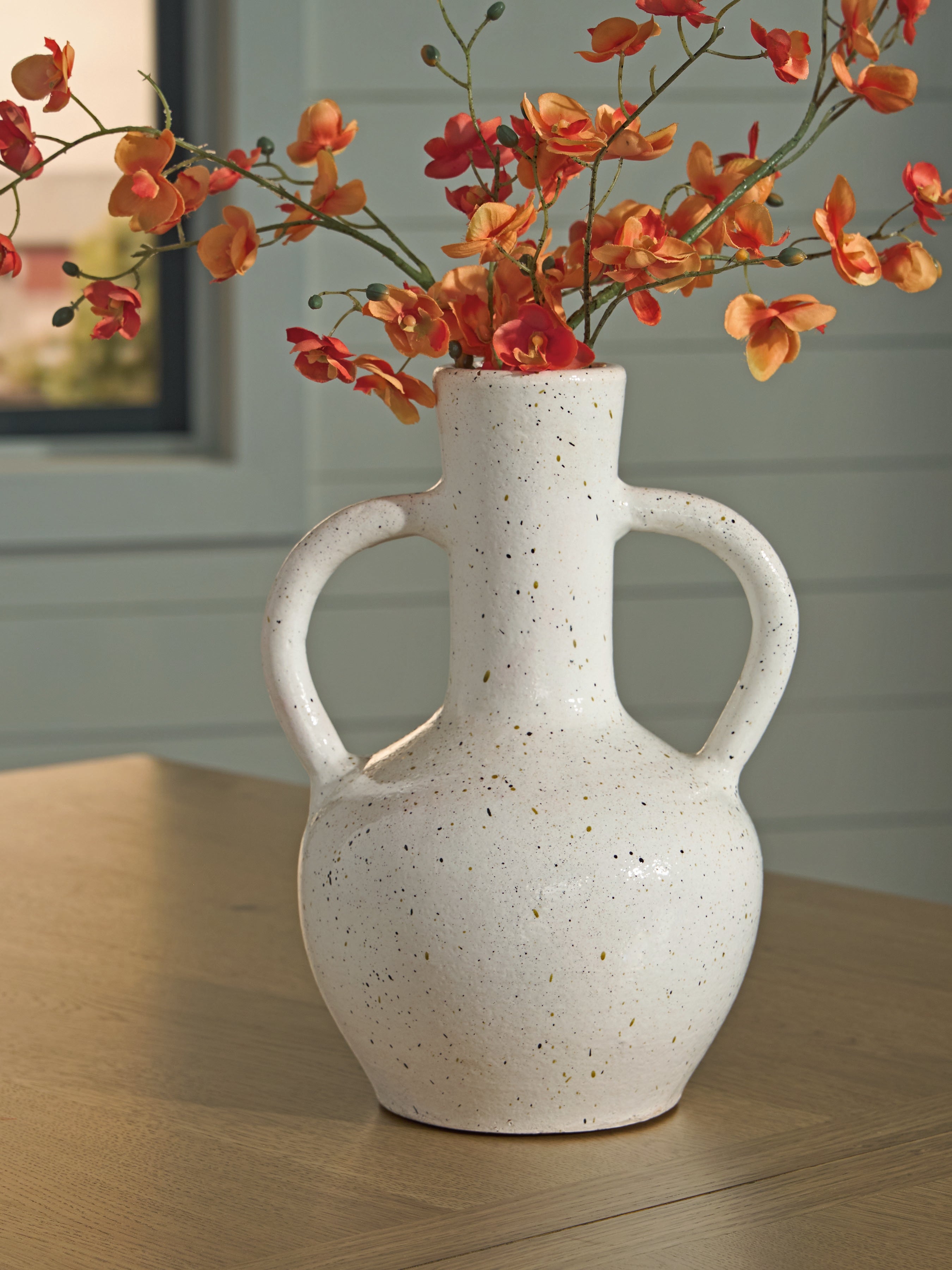 3 Brothers Decor - Ashley Furniture - Dallinworth Vase - Vase - A2000831
