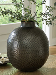 3 Brothers Decor - Ashley Furniture - Woody Vase - Vase / Pewter/Gold Finish - A2000845