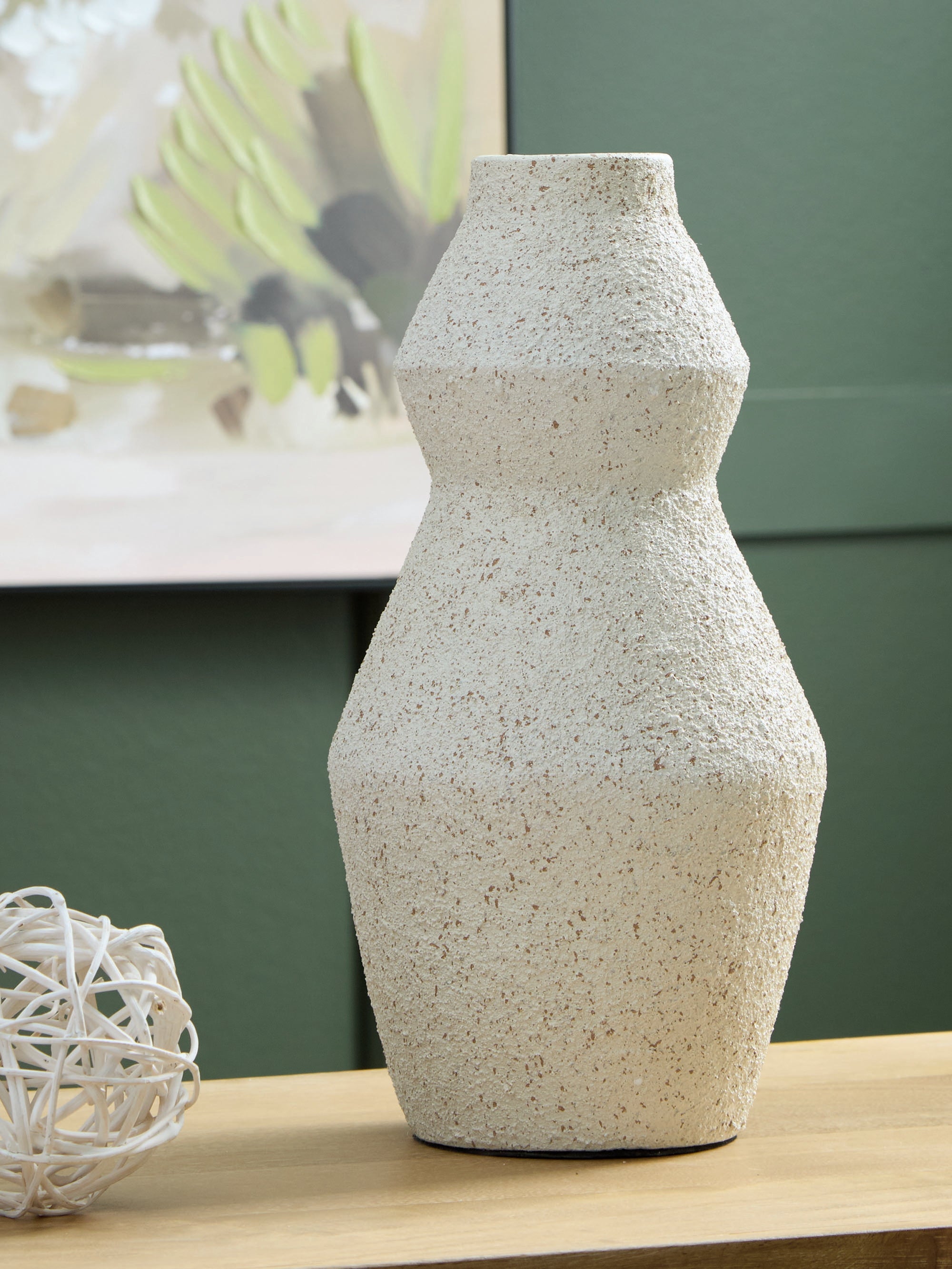 3 Brothers Decor - Ashley Furniture - Dawthorne Vase - Vase / Cream - A2000850