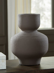 3 Brothers Decor - Ashley Furniture - Dalsen Vase - Vase / Brown - A2000872