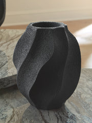 3 Brothers Decor - Ashley Furniture - Judworth Vase - Vase / Black - A2000875