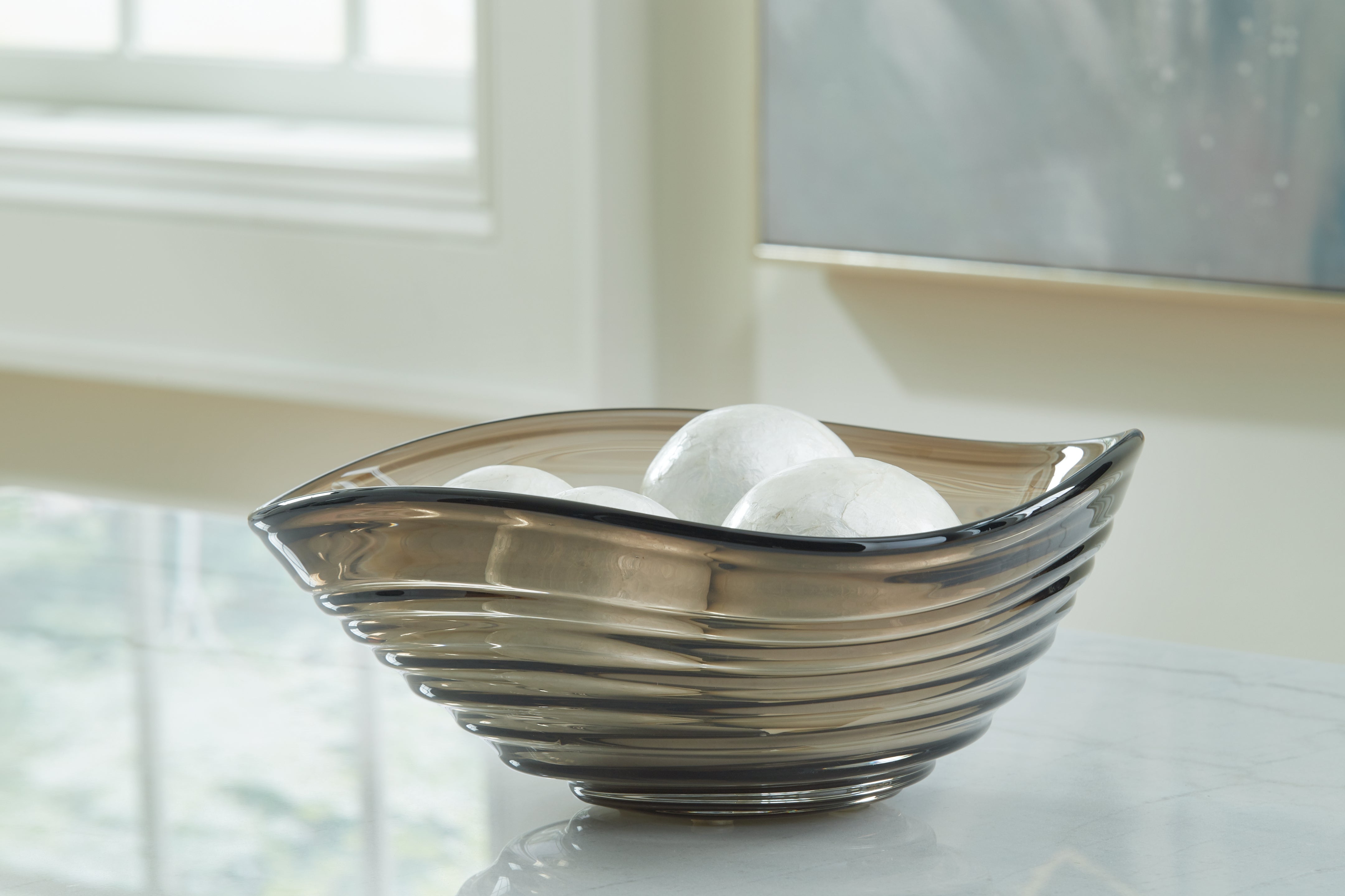 3 Brothers Decor - Ashley Furniture - Solariston Bowl - Bowl / Gray/Brown - A2900016
