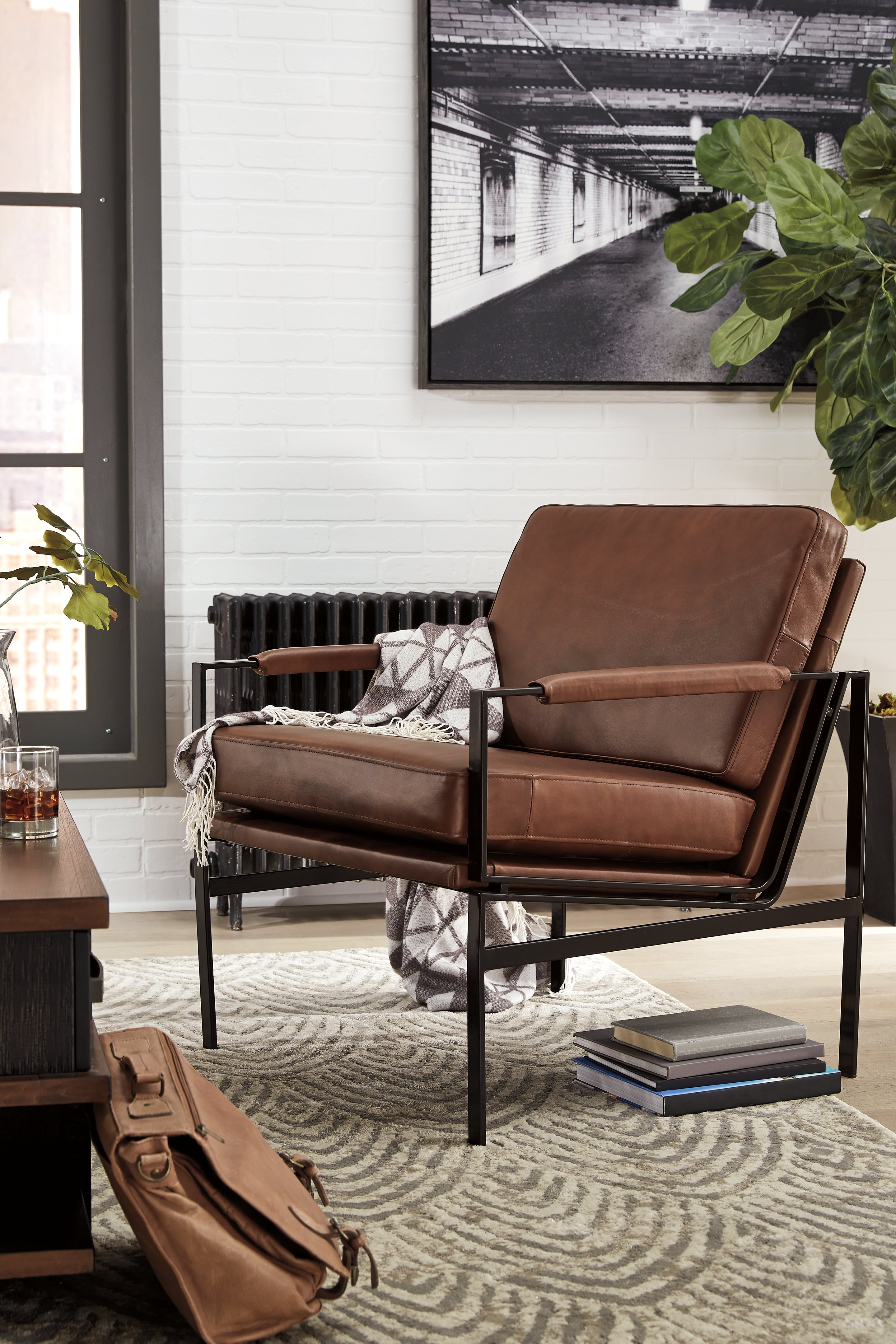 3 Brothers Decor - Ashley Furniture - Puckman Accent Chair - Accent Chair / Brown/Silver Finish - A3000193