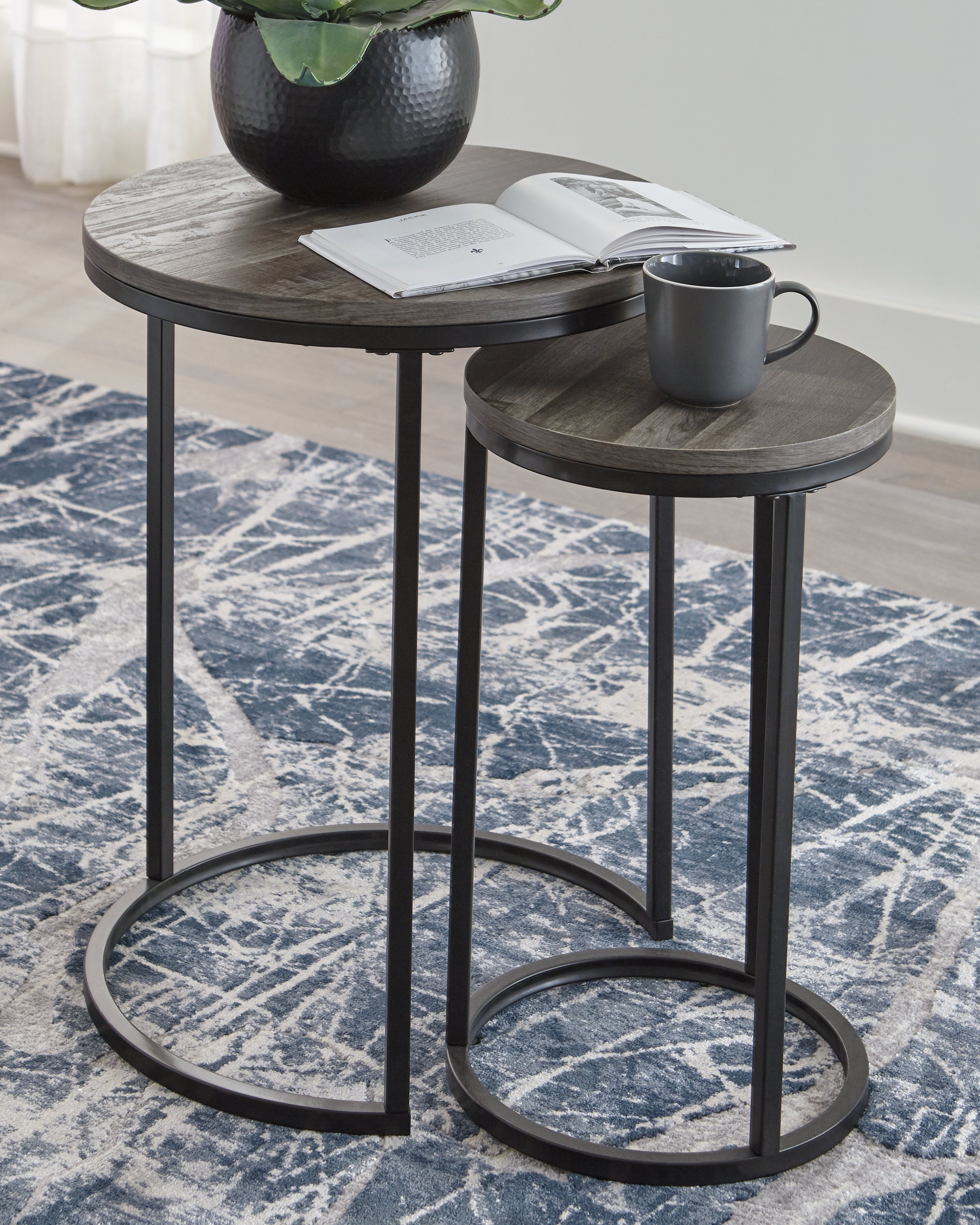 3 Brothers Decor - Ashley Furniture - Briarsboro Accent Table (Set of 2) - Accent Table Set (Set of 2) / Black/Gray - A4000231