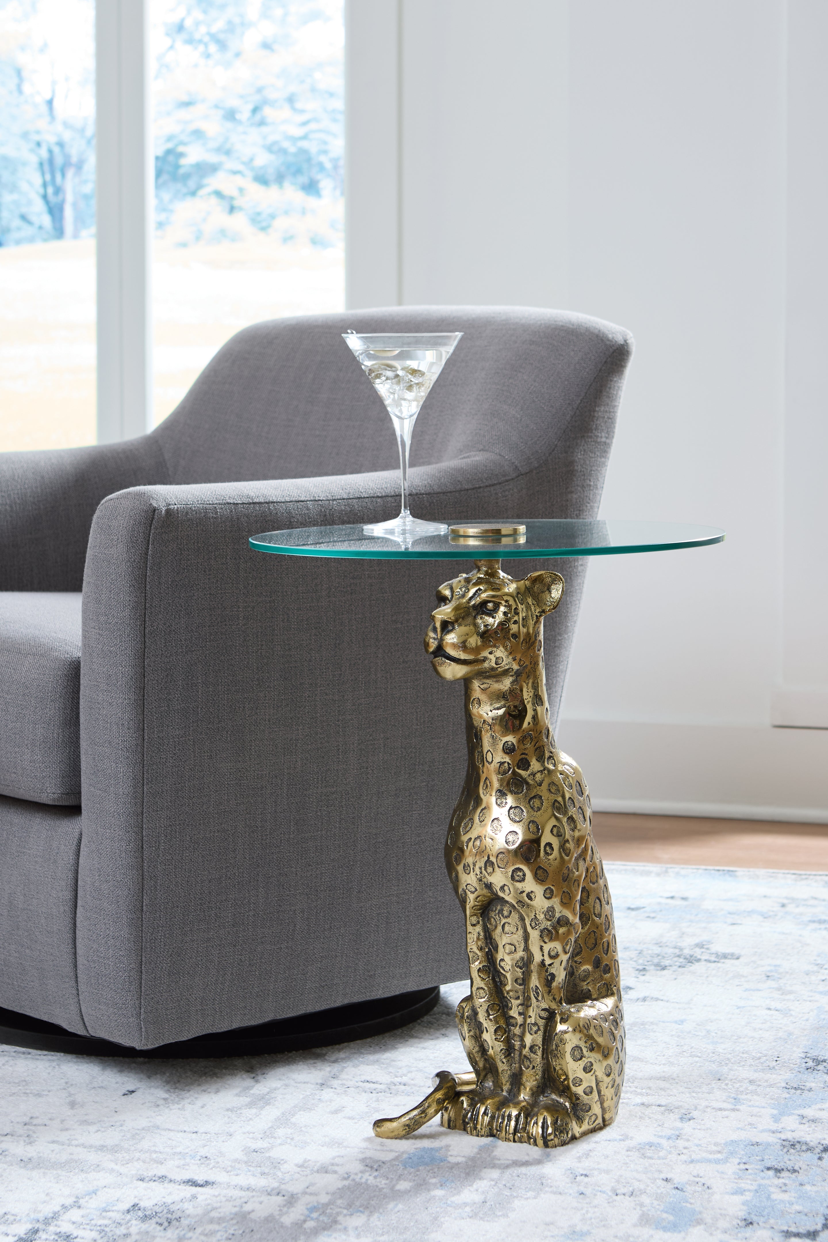 3 Brothers Decor - Ashley Furniture - Vallain Accent Table - Accent Table / Antique Gold Finish - A4000605