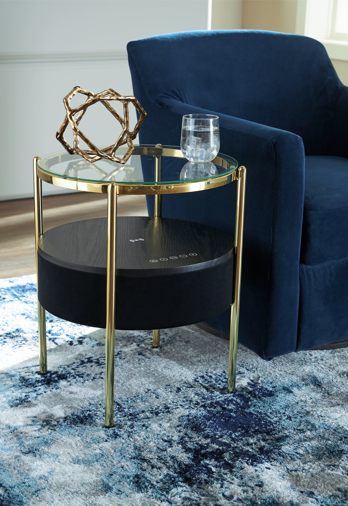 3 Brothers Decor - Ashley Furniture - Nedman Accent Table with Speaker - Accent Table with Speaker / Black/Gold Finish - A4000669