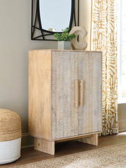 3 Brothers Decor - Ashley Furniture - Dallinbury Accent Cabinet - Accent Cabinet / Natural/White Wash - A4000696