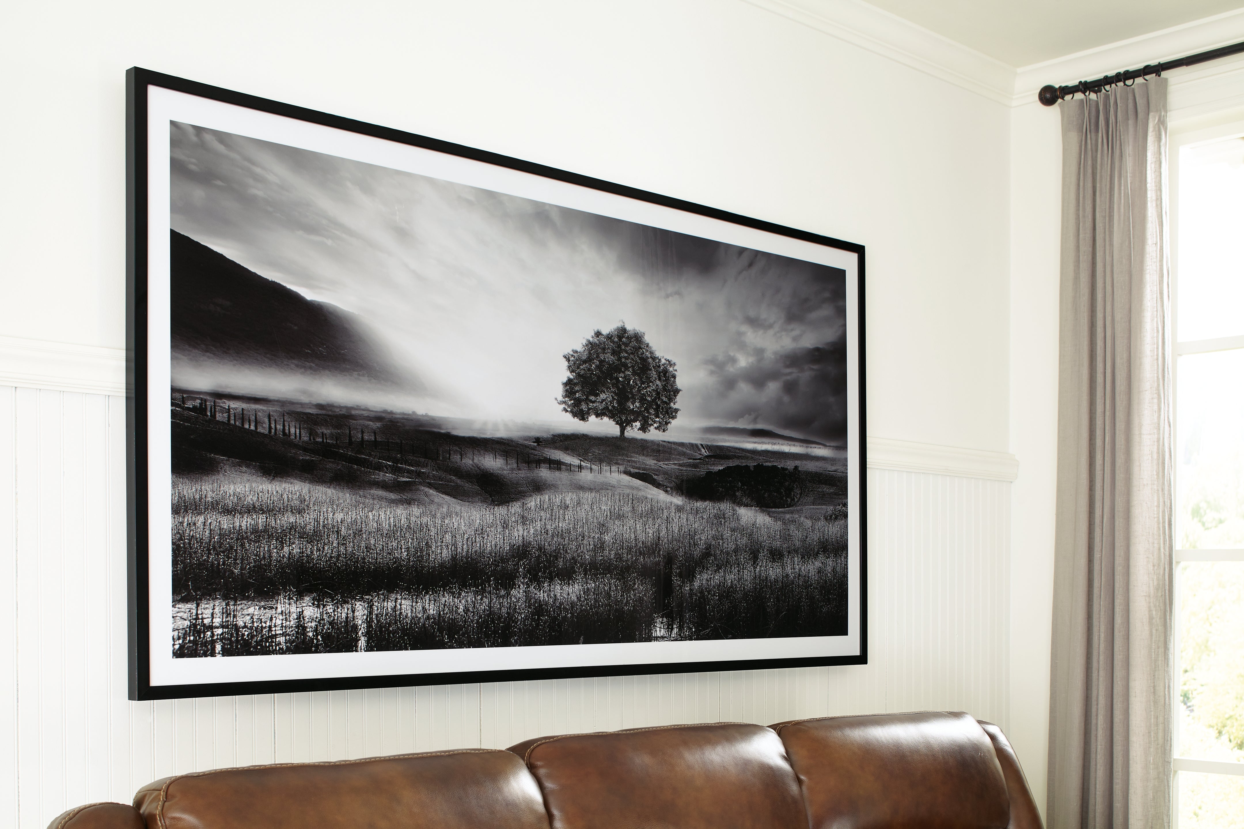 3 Brothers Decor - Ashley Furniture - Deborland Wall Decor - Wall Art / Black/White - A8000341