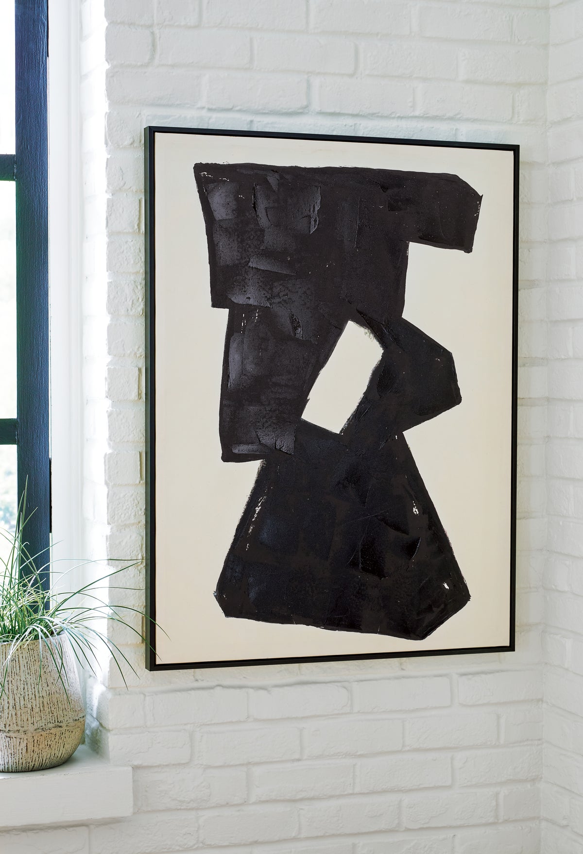 3 Brothers Decor - Ashley Furniture - Garviery Wall Decor - Wall Art / Black/Cream - A8000385