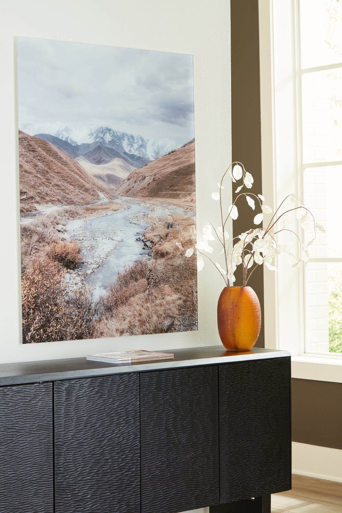 3 Brothers Decor - Ashley Furniture - Darinby Wall Decor - Wall Art / Gray/Brown/White - A8000420
