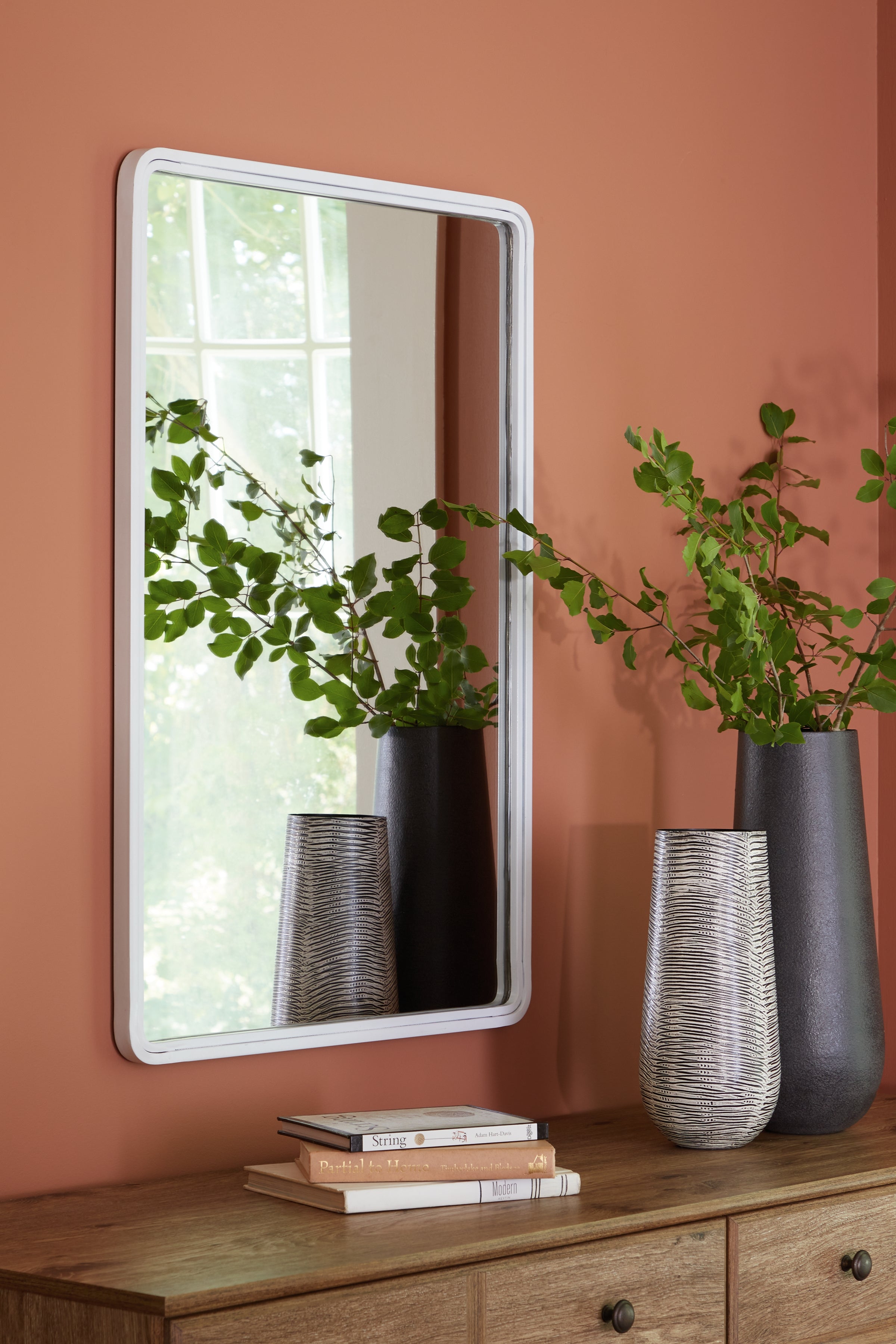 3 Brothers Decor - Ashley Furniture - Brocky Mirror - Accent Mirror / White - A8010293