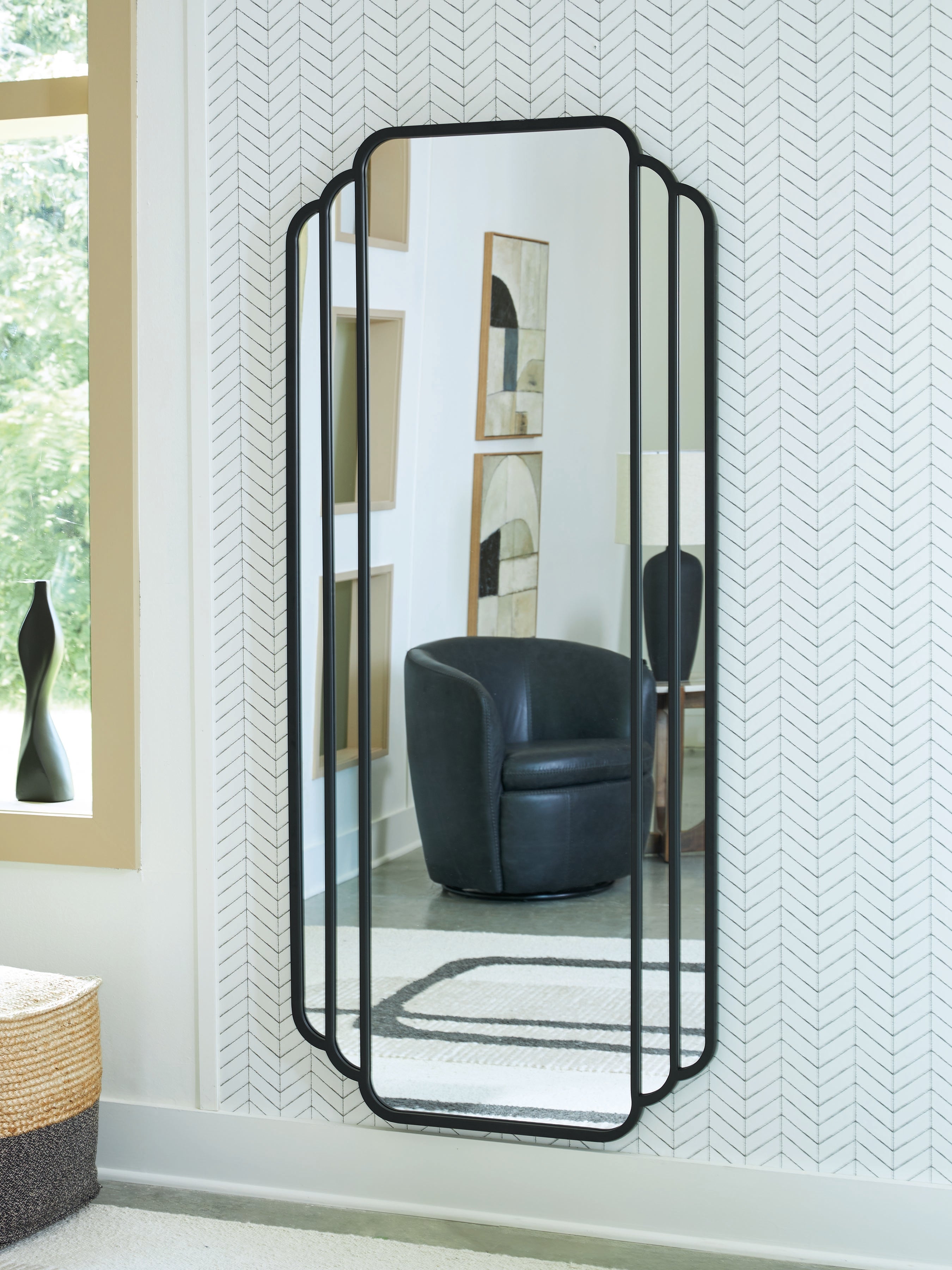3 Brothers Decor - Ashley Furniture - Antigone Mirror - Floor Mirror / Black - A8010434