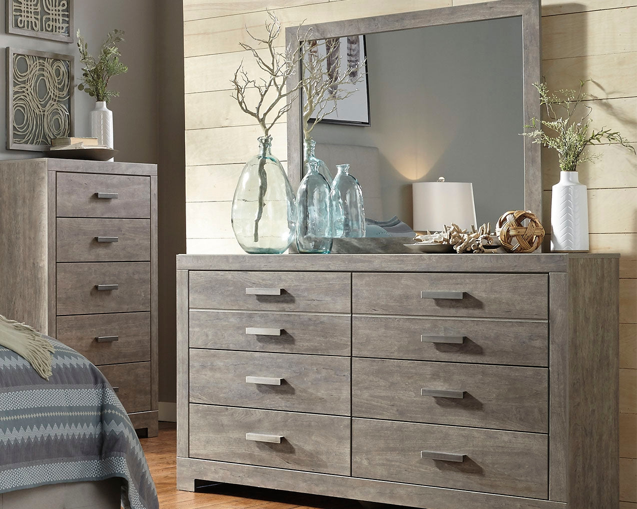 3 Brothers Decor - Ashley Furniture - Culverbach Bedroom - Dresser and Mirror / Gray - B070B1