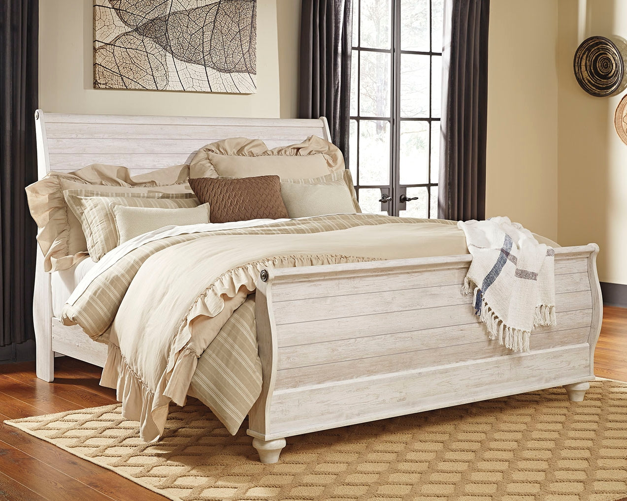 3 Brothers Decor - Ashley Furniture - Willowton Bedroom - King Sleigh Bed / Whitewash - B267B11
