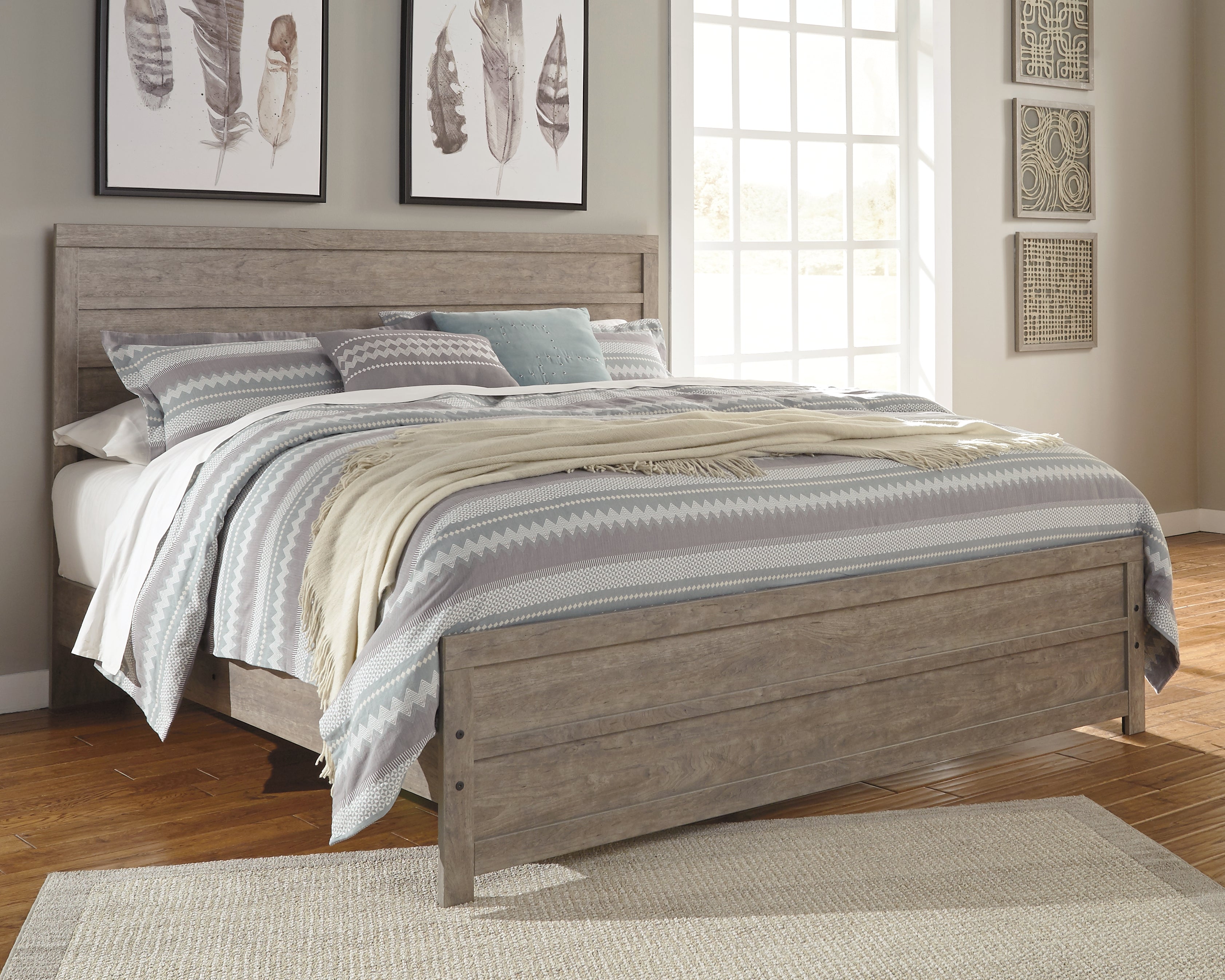 3 Brothers Decor - Ashley Furniture - Culverbach Bedroom - King Panel Bed / Gray - B070B10