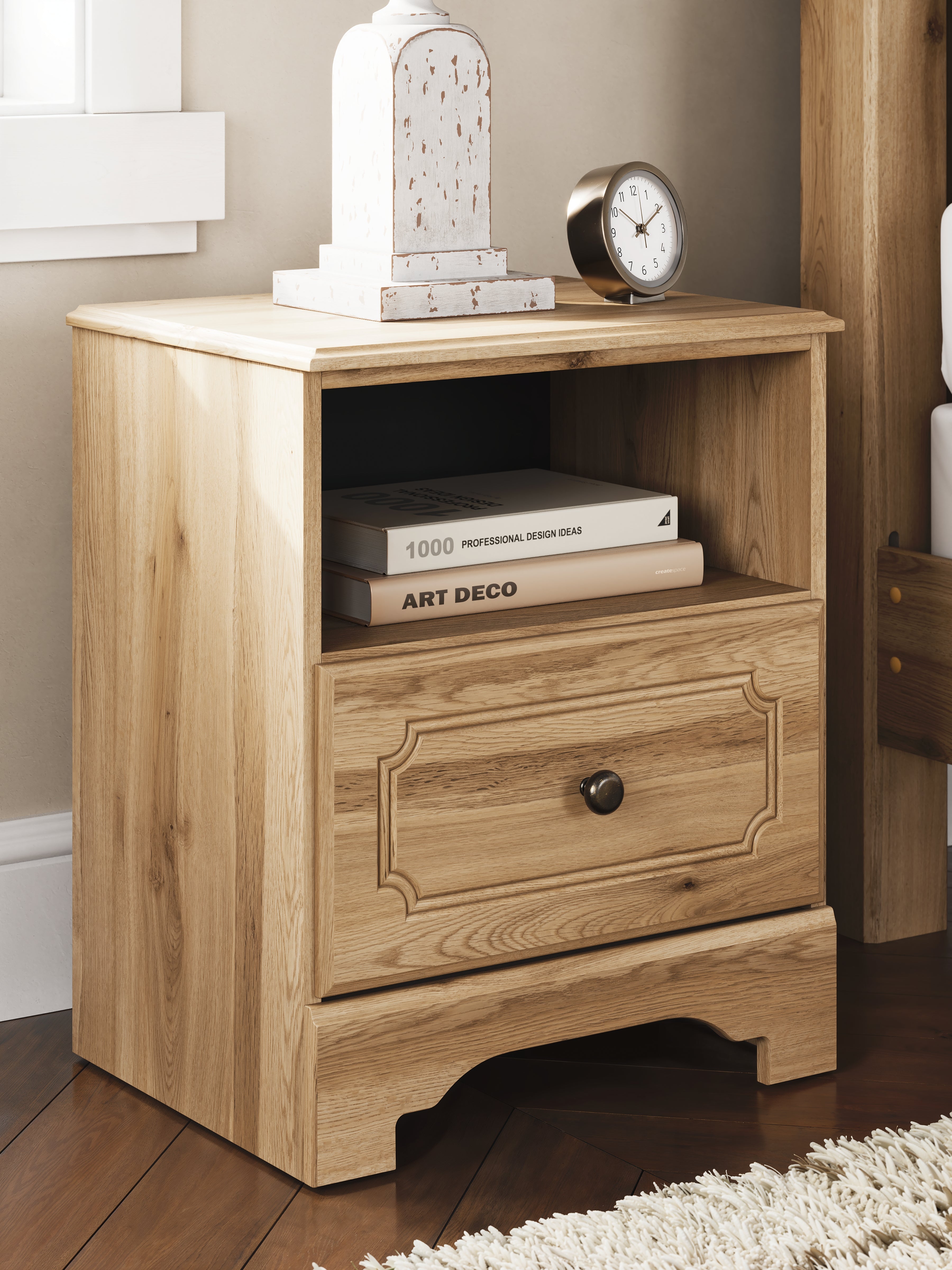 3 Brothers Decor - Ashley Furniture - Aleaport Bedroom - One Drawer Night Stand / Warm Brown - PCB1075-91