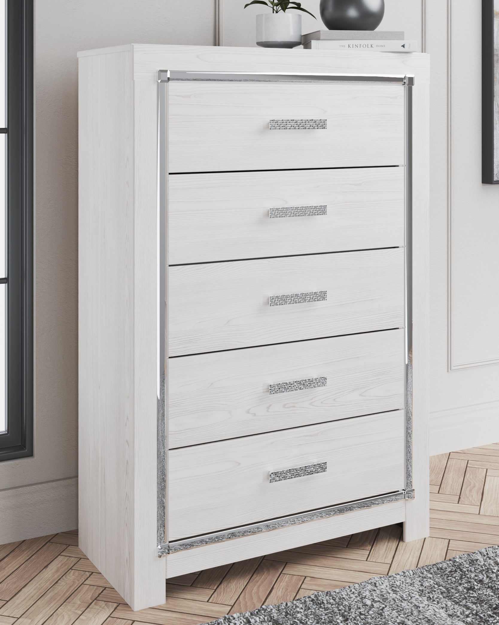 3 Brothers Decor - Ashley Furniture - Altyra Bedroom - Five Drawer Chest / White - B2640-46