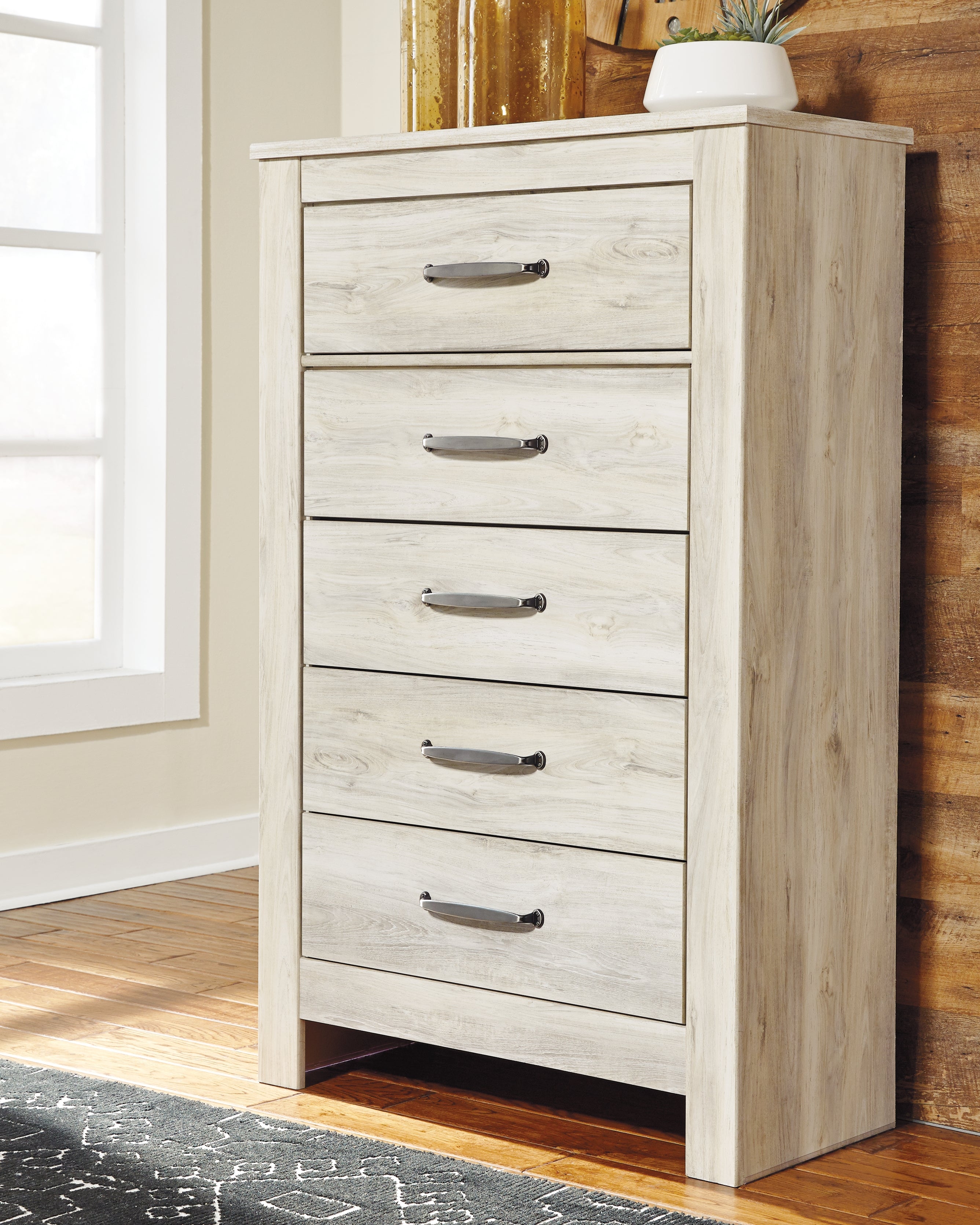 3 Brothers Decor - Ashley Furniture - Bellaby Bedroom - Five Drawer Chest / Whitewash - B331-46
