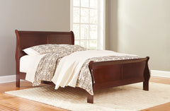 3 Brothers Decor - Ashley Furniture - Alisdair Bedroom - Queen Sleigh Bed / Reddish Brown - B376B2