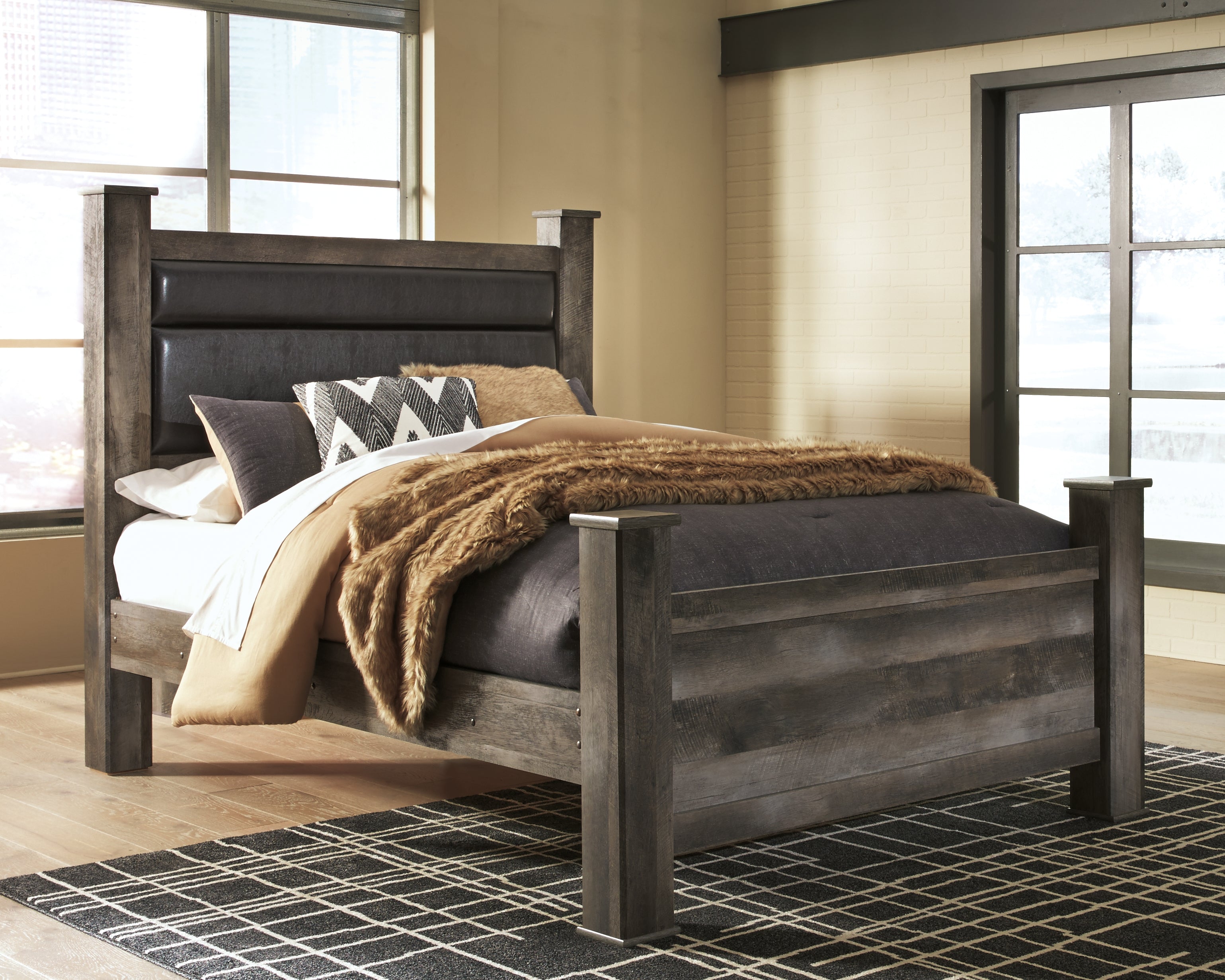 3 Brothers Decor - Ashley Furniture - Wynnlow Bedroom - Queen Upholstered Poster Bed / Gray - B440B7