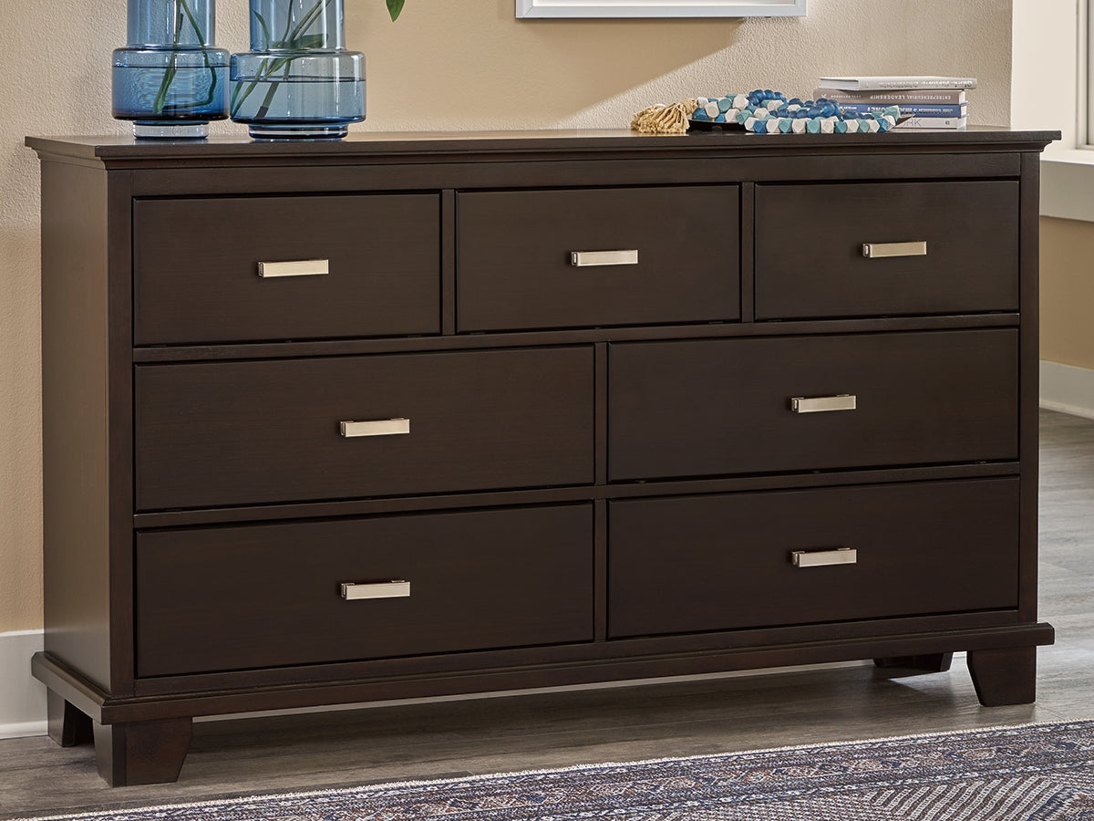 3 Brothers Decor - Ashley Furniture - Covetown Bedroom - Dresser / Dark Brown - B441-31