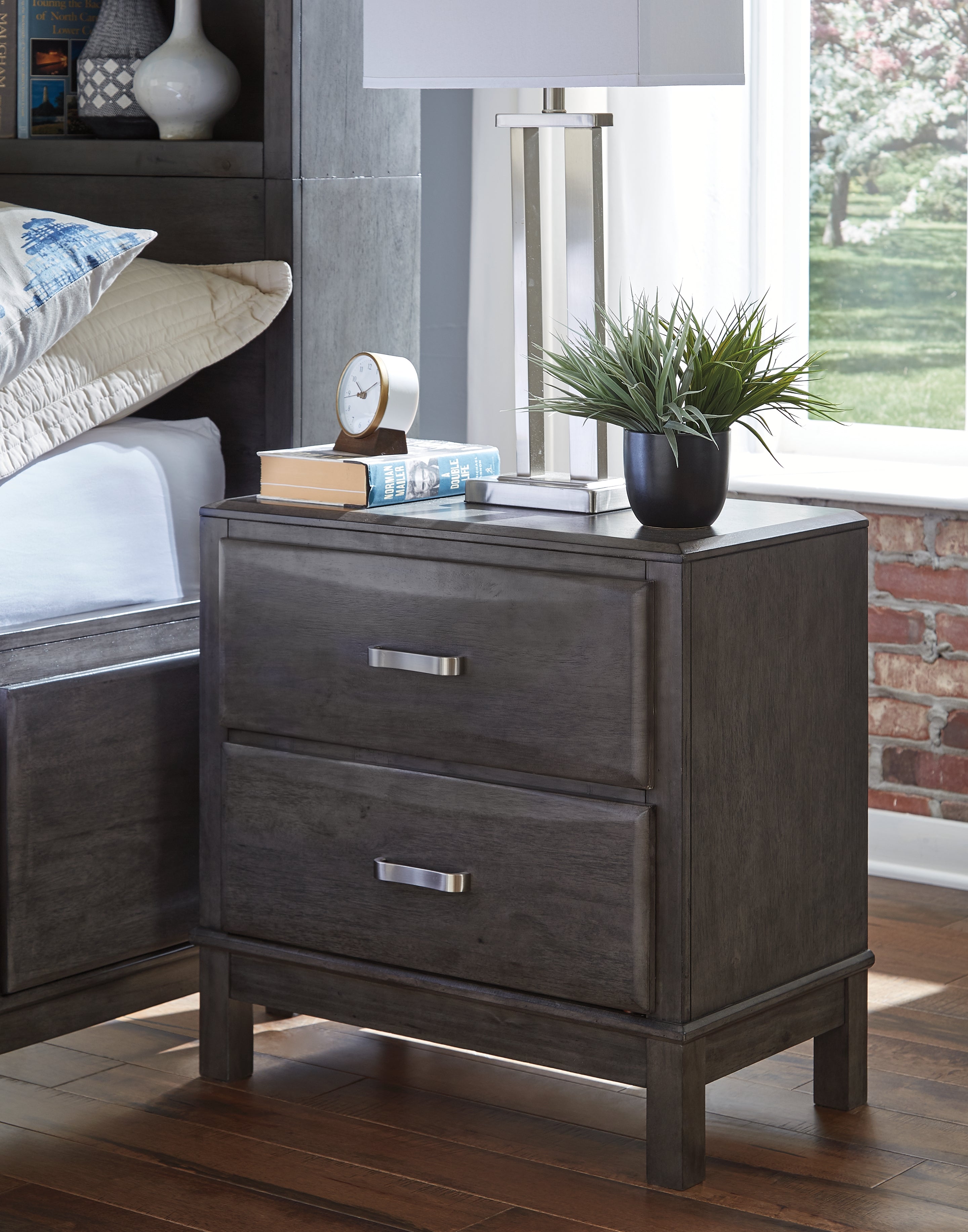 3 Brothers Decor - Ashley Furniture - Caitbrook Bedroom - Two Drawer Night Stand / Gray - B476-92